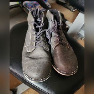 Gray Lace-Up Shoes